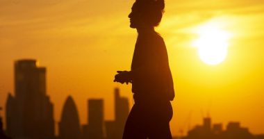 Informare meteo de caniculă la Constanța! 15 județe sub cod galben de ploi torențiale