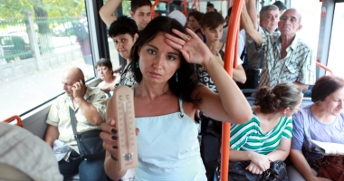 Stire din Actualitate : Temperaturi de 50 grade, în SUA. Oamenii mor pe capete!