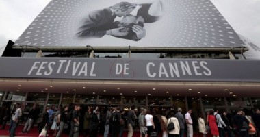 Stire din Actualitate : Focuri de armă la Cannes. Un bărbat a fost arestat