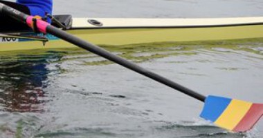 Stire din Sport : CM de canotaj / Echipajul feminin al României de dublu rame fără cârmaci, medalie de argint
