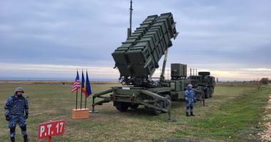 Stire din Eveniment : Înalți demnitari români, prezenți la tragerile reale cu sistemul Patriot, de la Capu Midia