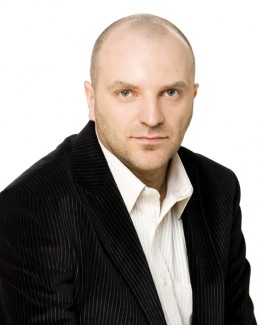 Dan Capatos și-a luat bolid de 100.000 de euro