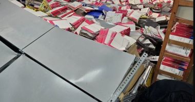 Stire din Eveniment : Incident "aproape mortal" la tribunal. O grefieră a fost rănită grav