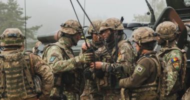 Militarii români au ieșit victorioși într-o misiune NATO - 2