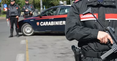 Stire din Actualitate : Româncă arestată în Germania după ce și-a înjunghiat colega româncă la fermă