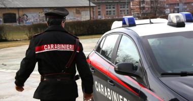 Stire din Actualitate : Românce anchetate pentru că ar fi ținut o bătrână din Italia sechestrată într-o cușcă