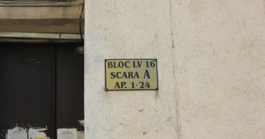 Bazaconie rutieră în Constanța: "Parcarea interzisă" în… parcare?! - 5
