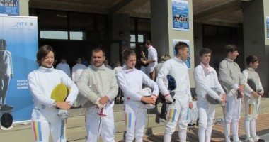 Spectacol cu floreta, spada și sabia, la Sala Sporturilor - 4