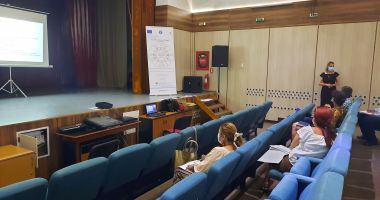 Stire din Social : Caravană pentru creşterea calităţii vieţii pentru 238 de copii şi tineri instituţionalizaţi