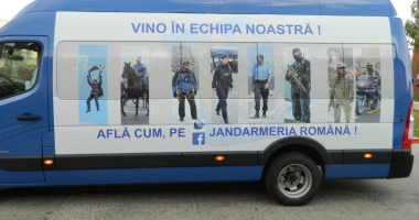Stire din Eveniment : Jandarmii constănțeni recrutează candidați. "Vino în echipa noastră!"