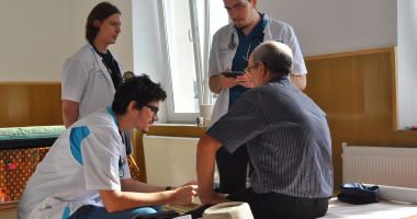 Stire din Social : Studiu: Peste 57% dintre medicii tineri vor să plece din țară