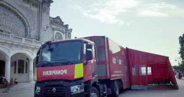 Stire din Eveniment : Caravana SMURD "Fii Pregătit" prezentă la Constanța și Mamaia
