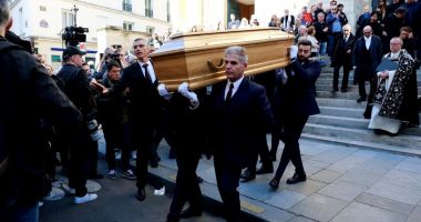 Stire din Actualitate : Ultimul omagiu pentru Claudia Cardinale la Paris. Actrița a fost incinerată