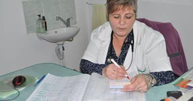 Cardul de sănătate, "un sistem greoi" pentru medici