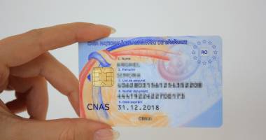 Stire din Sănătate : Câte carduri au ajuns la pacienții asigurați