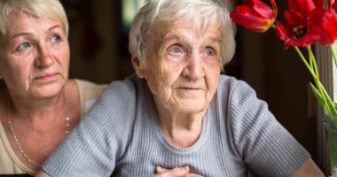 Stire din Social : Programul „RESPECT”. Carduri în loc de tichete valorice pentru beneficiari, din 2022
