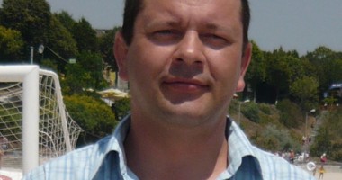 Stire din Sport : Carduri de aur, argint și bronz, pentru susținerea campionilor de la Mangalia