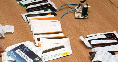 Stire din Eveniment : UPDATE. Bancomate din Constanța, ținta falsificatorilor de carduri. Primele arestări
