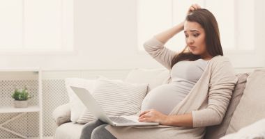 Stire din Sănătate : Care este vârsta ideală pentru a deveni părinți