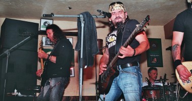 Stire din Monden : În septembrie are loc cel mai mare eveniment rock din Constanța!