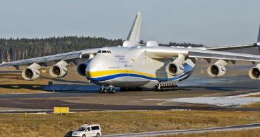 Stire din Actualitate : Cel mai mare avion cargo din lume va ateriza joi în România