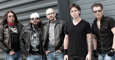 Stire din Cultură-Educație : Concert extraordinar Cargo, în Club Doors