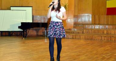 Stire din Cultură-Educație : Elevii constănțeni  au declanșat acțiunea "Caritate fără motiv"