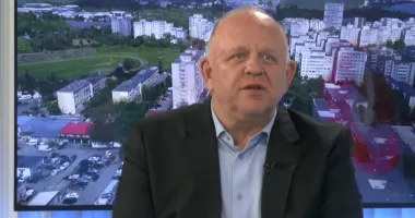 Stire din Actualitate : "În Prim-Plan" - Se ascut săbiile în bătălia pentru PSD Constanța