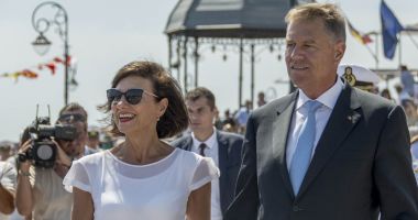 Stire din Politică-Administrație : Carmen Iohannis, citată la Parchetul General pe 10 decembrie