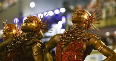 Stire din Actualitate : Carnavalul de la Rio de Janeiro a sărbătorit originile sale africane