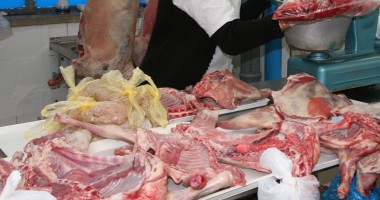 Stire din Economie : Sectorul cărnii, primul pe lista cu TVA de  9%