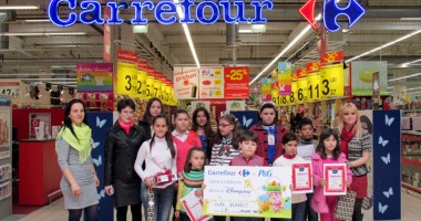 Stire din Economie : Iată cine a câștigat excursia  la Disneyland oferită de Carrefour