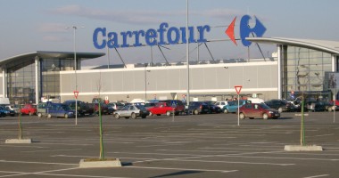 Carrefour ar putea pleca din România - 1