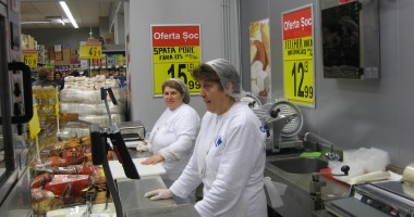 Stire din Economie : Cinci supermarket-uri Carrefour deschise la Constanța
