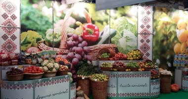 Carrefour sprijină producătorii români la târgul INDAGRA - 2