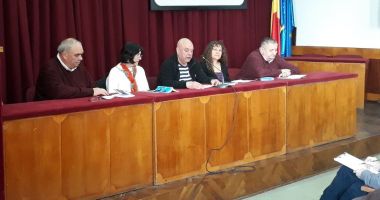 Stire din Cultură-Educație : "Dumnezeu a fost arestat!". O nouă  lansare de carte, marca Ion Tița-Călin