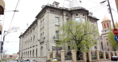 Stire din Cultură-Educație : Preotul Emilian Cornițescu își lansează cartea la Constanța