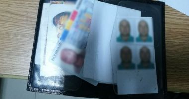 Carte de identitate falsă, descoperită la controlul de frontieră