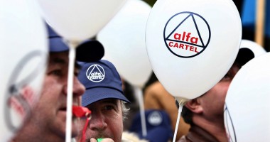 Stire din Economie : 2 milioane de lucrători români sub pragul de sărăcie