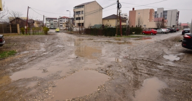 Stire din Social : Cine este răspunzător pentru haosul din Compozitorilor?