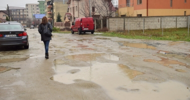 Cine este răspunzător pentru haosul din Compozitorilor? - 4