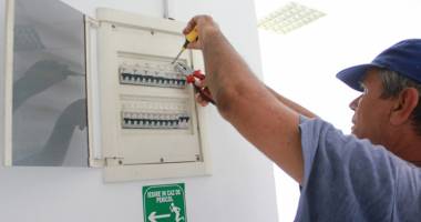 Stire din Social : Cartierul Inel I din Constanța, fără curent electric, astăzi