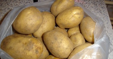 Stire din Economie : Ce produse  ne-au ars  la buzunare  în octombrie