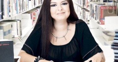 Stire din Cultură-Educație : Lansarea de carte la Cărturești Constanța