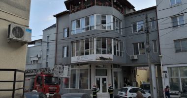 UPDATE: Incendiu într-un apartament din Constanța - 1