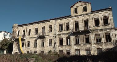 Stire din Cultură-Educație : "Casa de Piatră" - fosta Casă Alleon, una dintre cele mai exotice construcții de pe teritoriul Dobrogei moderne