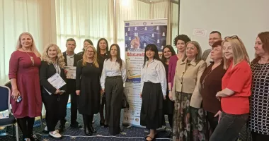 Stire din Cultură-Educație : Constanța, parte din rețeaua liderilor educaționali. Soluții moderne pentru performanță în școli