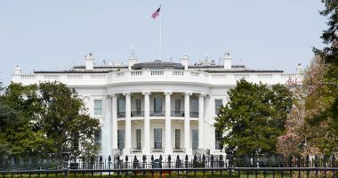 Stire din Actualitate : Casa Albă refuză să coopereze cu Congresul în "ancheta rusă"