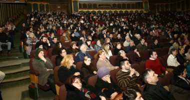 "Televizorul - factor de înstrăinare în familie" - 2