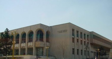 Stire din Cultură-Educație : Concert de colinde la Casa de Cultură